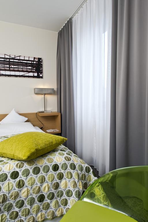 Tryp By Wyndham Frankfurt Hotel Франкфурт на Майн Стая снимка